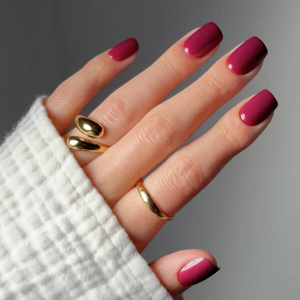 Berry Crush press-on nails in red shade