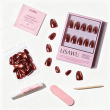 Magnetic Moscow press-on nails with velvet finish